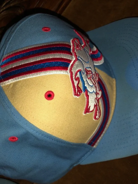 Atlanta hawk x trae young set great condition - Picture 11 of 16